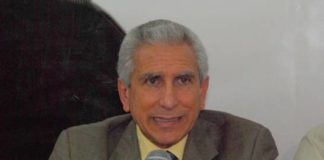 Esquea Guerrero se pregunta por qué si ahora el PRM es mayoría no quita el “barrilito”