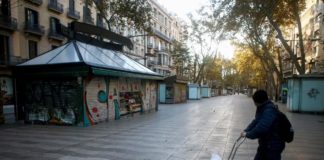 Gobierno español propone limitar las reuniones a 6 personas y el toque de queda a la 1:00 en Nochebuena y Nochevieja
