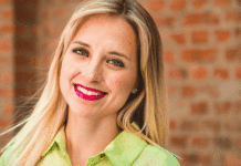 VIDEO: Athenas lanza su primera canción de Navidad y anuncia nuevo álbum