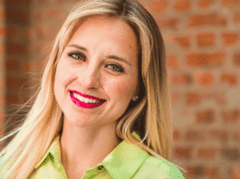 VIDEO: Athenas lanza su primera canción de Navidad y anuncia nuevo álbum