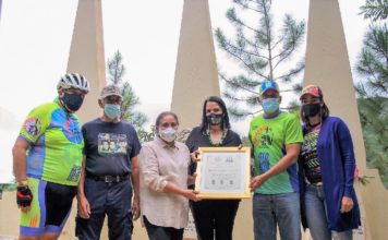 Ciclistas de COCINORTE MTB realizan homenaje a las Hermanas Mirabal
