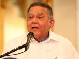 Juan Bolívar Díaz sugiere legalizar 500 mil inmigrantes haitianos; dice nacionalistas son sobreestimados «apenas son unos pocos»