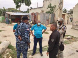 Vinicio Clase visita instalaciones deportivas de la Chocolatera