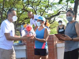 Viejas Glorias Runner reconoce por tercera vez a figuras importantes en el atletismo dominicano
