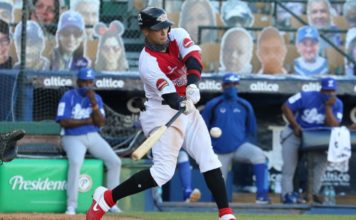 Grand Slam de Dunand deja en el terreno al Licey