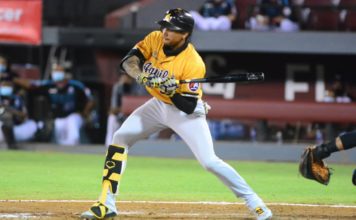 Águilas vencen a los Gigantes a domicilio