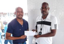 Colegio de Entrenadores entrega bonos navideños a sus miembros