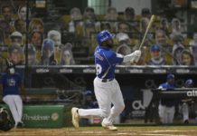 Narciso Crook hace historia con 3 HR en triunfo del Licey