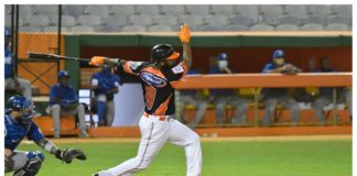 Navarro, Sánchez y Candelario comandan victoria de los Toros sobre el Licey
