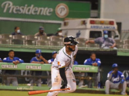 Brito comanda victoria de las Estrellas ante el Licey