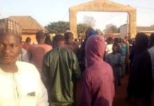 Nigeria: más de 300 estudiantes desaparecidos tras un ataque armado a una escuela