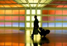 El hombre que vivió tres meses en un aeropuerto «por miedo al coronavirus»