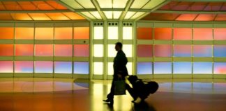 El hombre que vivió tres meses en un aeropuerto «por miedo al coronavirus»