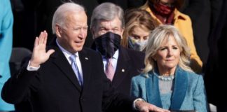 Joe Biden toma posesión como 46º presidente de EE.UU.: «La democracia ha prevalecido»