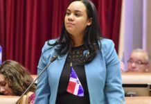 Asambleísta Carmen De La Rosa condena terrorismo doméstico en el Capitolio