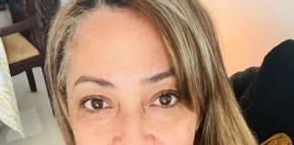 Elida Almonte denuncia cobros abusivos en el consulado dominicano de NY