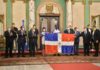 Presidente Abinader entrega Bandera Nacional a Águilas Cibaeñas para Serie del Caribe