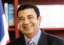 Renuncia al PLD Euclides Sánchez, ex senador y presidente del partido en La Vega
