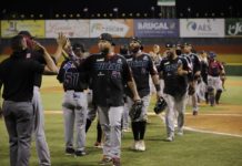 Gigantes disponen de las Águilas en el segundo juego de la Serie Final