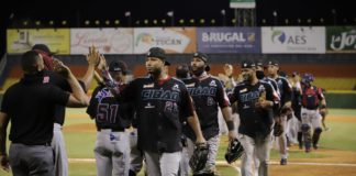 Gigantes disponen de las Águilas en el segundo juego de la Serie Final