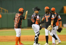 Toros derrotan a las Águilas y obligan a un 7mo partido