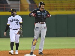 Gigantes derrotan a las Águilas y se ponen a ley de uno para el campeonato