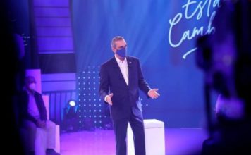 Abinader propone un “gran pacto nacional” para ir abriendo al país