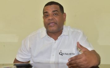 Disponen aumento salarial de hasta un 43% para el síndico y concejales de Barahona