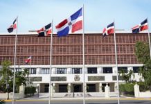 Diputados aprueban compra vacunas Pfizer por US$96 millones