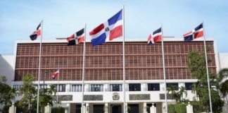 Diputados aprueban compra vacunas Pfizer por US$96 millones