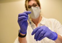 Johnson & Johnson anuncia que su vacuna contra la covid tiene una eficacia del 66%