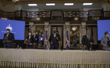 Presidente Abinader define firma del Pacto Eléctrico como un acto de responsabilidad del Gobierno y los sectores participantes