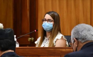 Séptima testigo afirma no encontrar actividades ni operaciones ilícitas ni lavado de activos en ninguna de las empresas de Andrés Bautista