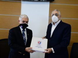 LIDOM recibe de la CBPC el manual para el montaje de la Serie del Caribe 2022