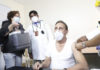 Médicos de la clínica Cruz Jiminián reciben primera dosis de la vacuna contra el Covid-19