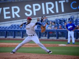 Toros adquieren a Yunior Marte desde los Gigantes por Luis Santos