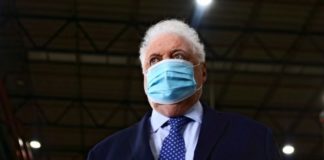 El escándalo de las vacunas en Argentina: el ministro de Salud dimite tras conocerse la vacunación irregular de funcionarios y otras personalidades