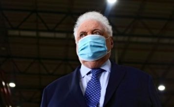 El escándalo de las vacunas en Argentina: el ministro de Salud dimite tras conocerse la vacunación irregular de funcionarios y otras personalidades