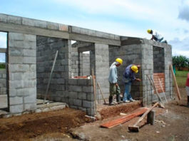 Gobierno iniciará construcción de viviendas del plan Familia Feliz