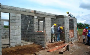 Gobierno iniciará construcción de viviendas del plan Familia Feliz