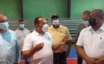Dirigentes valoran visita ministro Francisco Camacho a Santo Domingo Oeste