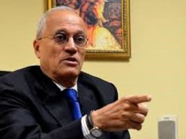 Embajador ante UNESCO pide reabrir escuelas en RD