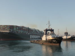 El presidente egipcio anuncia que la operación para desbloquear el Canal de Suez ha concluido con éxito