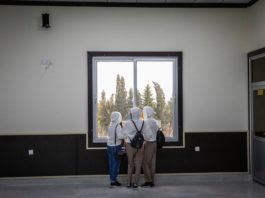 Mujeres que fueron esclavas sexuales del Estado Islámico se reencuentran con sus hijos