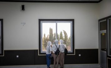 Mujeres que fueron esclavas sexuales del Estado Islámico se reencuentran con sus hijos