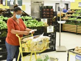 Salario promedio solo alcanza para comprar 71 % de la canasta familiar