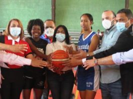 Inauguran Primer Torneo de Baloncesto Femenino U25 en Santo Domingo Oeste