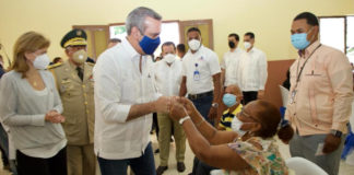 Presidente supervisa masiva jornada de vacunación contra la COVID-19 y encabeza Consejo de Ministros en SJM