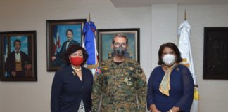 Ministro de Defensa recibe comitiva del Colegio Dominicano de Periodistas