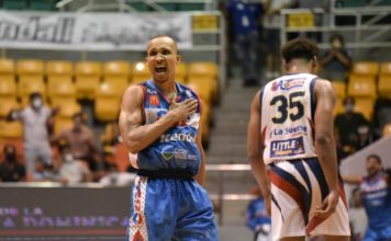 CDP vence a Pueblo Nuevo en la apertura de la serie semifinal B del basket de Santiago
